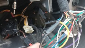 Скрутка проводов на магнитолу