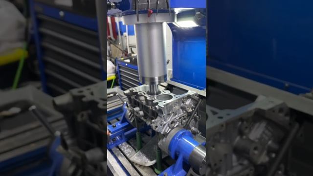 Гильзовка блоков Ауди V6 на ЧПУ станках Челябинск смотреть онлайн