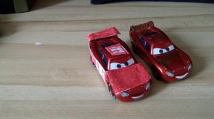 Обзор на молнию маквина из игры тачки rece o rama