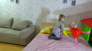 Маргарита и Лера играют в кухню ЗЕЛЕНЫЕ МАКАРОНЫ GREEN MAC