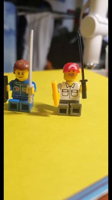 Эй чувак! Зачем ты точиш шпагу? из лего (автор звука @titw смотреть онлайн