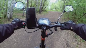 Kugoo Adventures: Лесные покатушки и виляющая попка