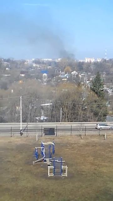 Пожар около нашей школы смотреть онлайн