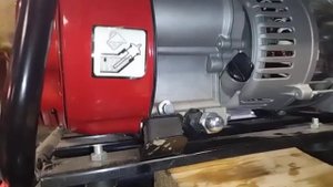 Замена масла в генераторе. чисто, быстро, удобно, без р?