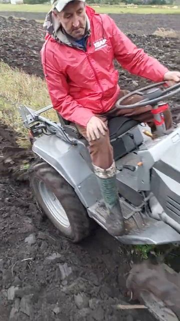 ХТЗ Т-012 + ПМ-20 смотреть онлайн