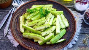 Быстрее не придумаешь. БЫСТРЫЕ МАРИНОВАННЫЕ КАБАЧКИ