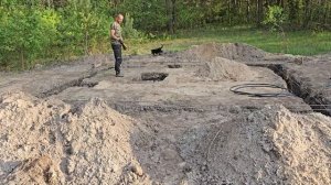 С хутора не хочется уезжать. Один объект завершили, и армируем следующий. Светильник своими руками.