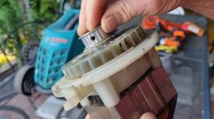 Бош Ротак 32 ремонт электрогазонокосилки