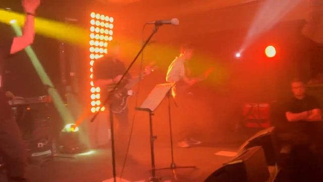 Иван Демьян & Группа 7Б - Молодые ветра (06.01.2025. Мумий Тро смотреть онлайн