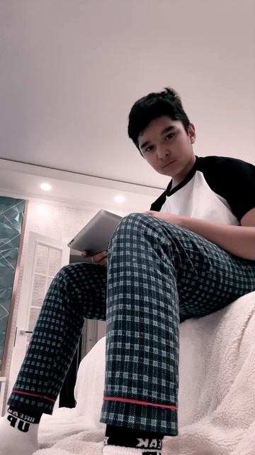 Я до сих пор не выучил стих смотреть онлайн