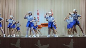 Танец   Морячка. Ансамбль ЗАДОРИНКИ.