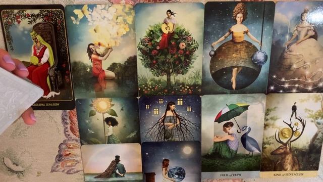 4 Королевы 💯 Что у вас на пороге в Октябре! смотреть онлайн