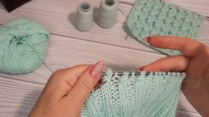 Красивая женская шапочка спицами из пуха норки. Подро?