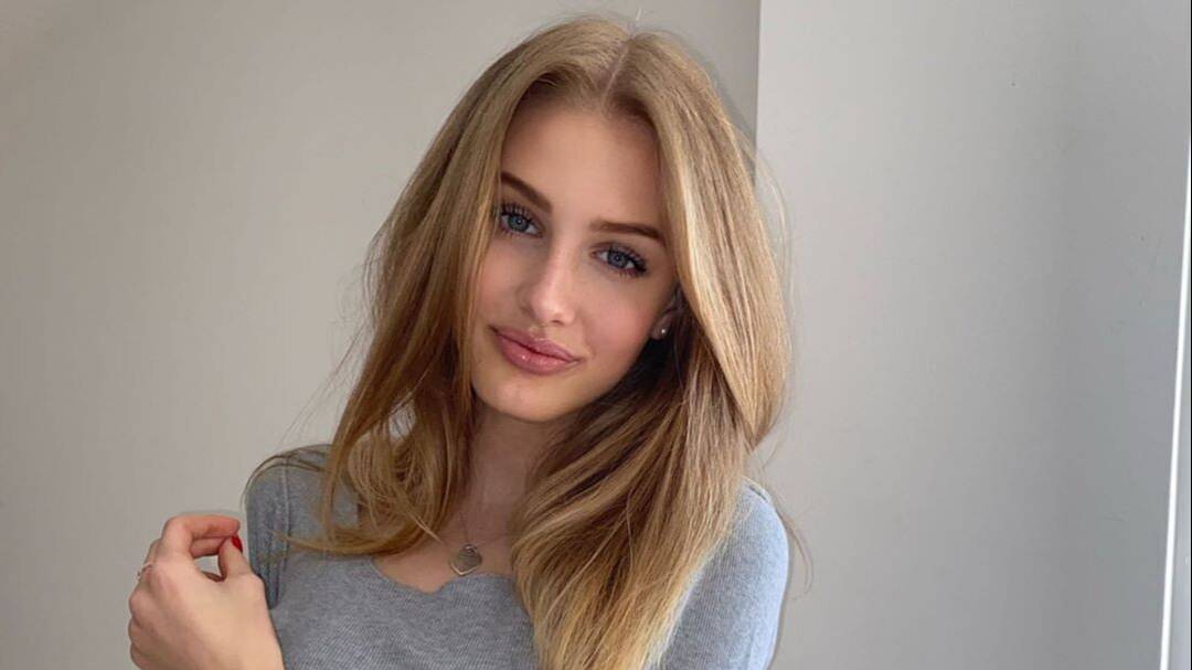 Самая красивая блондинка девушка красотка +18