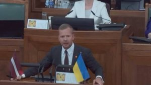Депутата Сейма Латвии Росликова выгнали с заседания за выкрик на русском языке