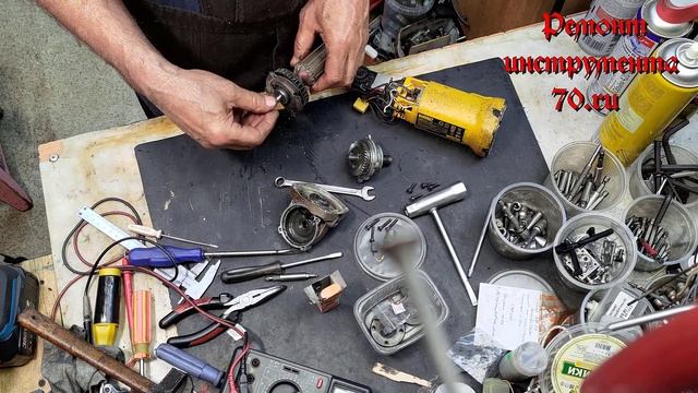 DeWALT болгарка Не включается Переделка смотреть онлайн