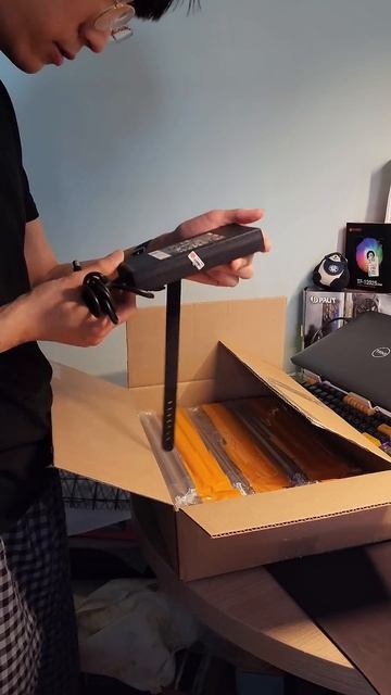 Проверяем игровой ноутбук🔥 от поставщика. Тест в кон? смотреть онлайн