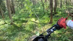 Первый выезд в лес на Kews k16 nd300! Зажало ногу, стант на эн?