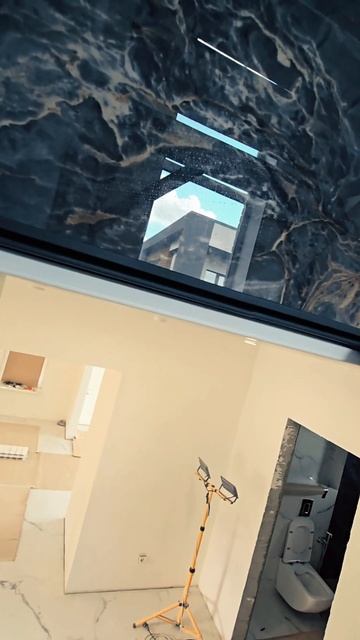 обрыв потолка перед лестницей на второй этаж в частно? смотреть онлайн