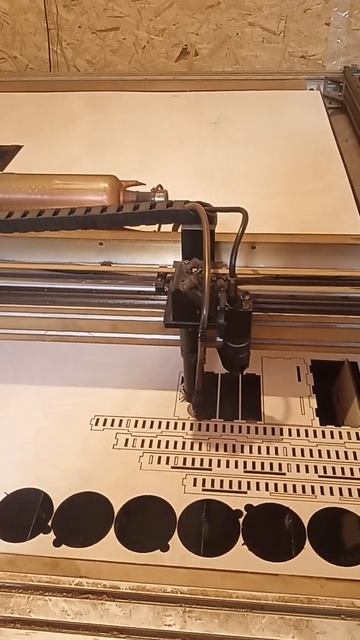 лазерная резка #красота #дети #игрушки смотреть онлайн