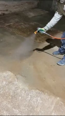 Обеспыливание бетонных полов.