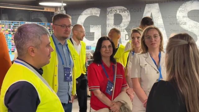 video5319156351434254621