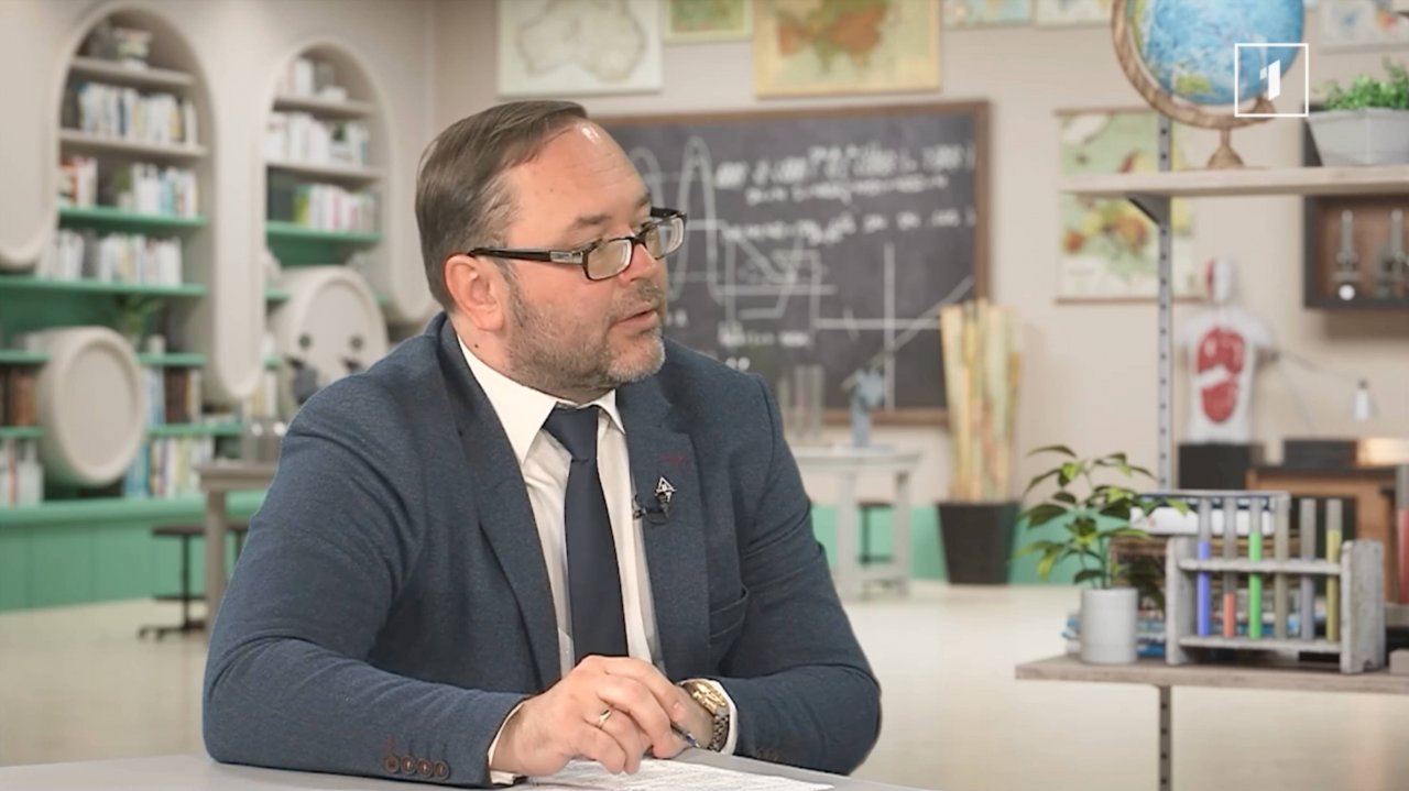 Заведующий кафедрой ботаники и экологии ДонГУ принял участие в программе «По науке»