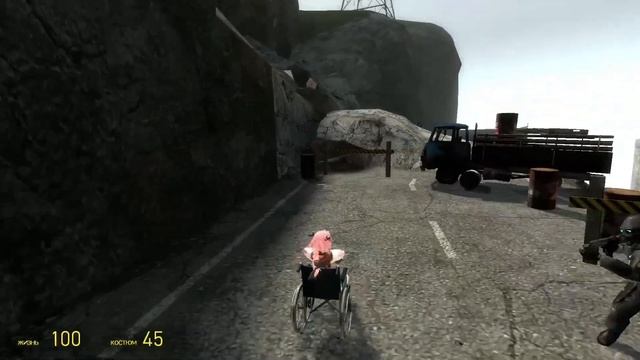 Астольфо едет на коляске под музыку из Hotline Miami смотреть онлайн