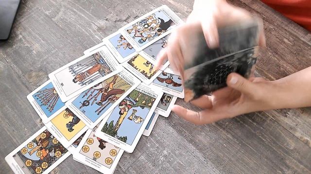 Что скрывает человек сегодня? таро прогноз
