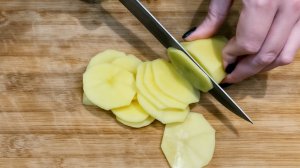 Пушистая, ароматная и хрустящая —ЗАПЕЧЕННАЯ КАРТОШКА, которая покорит сердце!