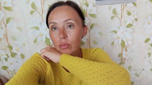 Мальчишки делают уборку.Утанули в грязи