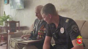 В Крыму к 307-летию создания российской полиции подготовили видеоролик «Связь поколений»