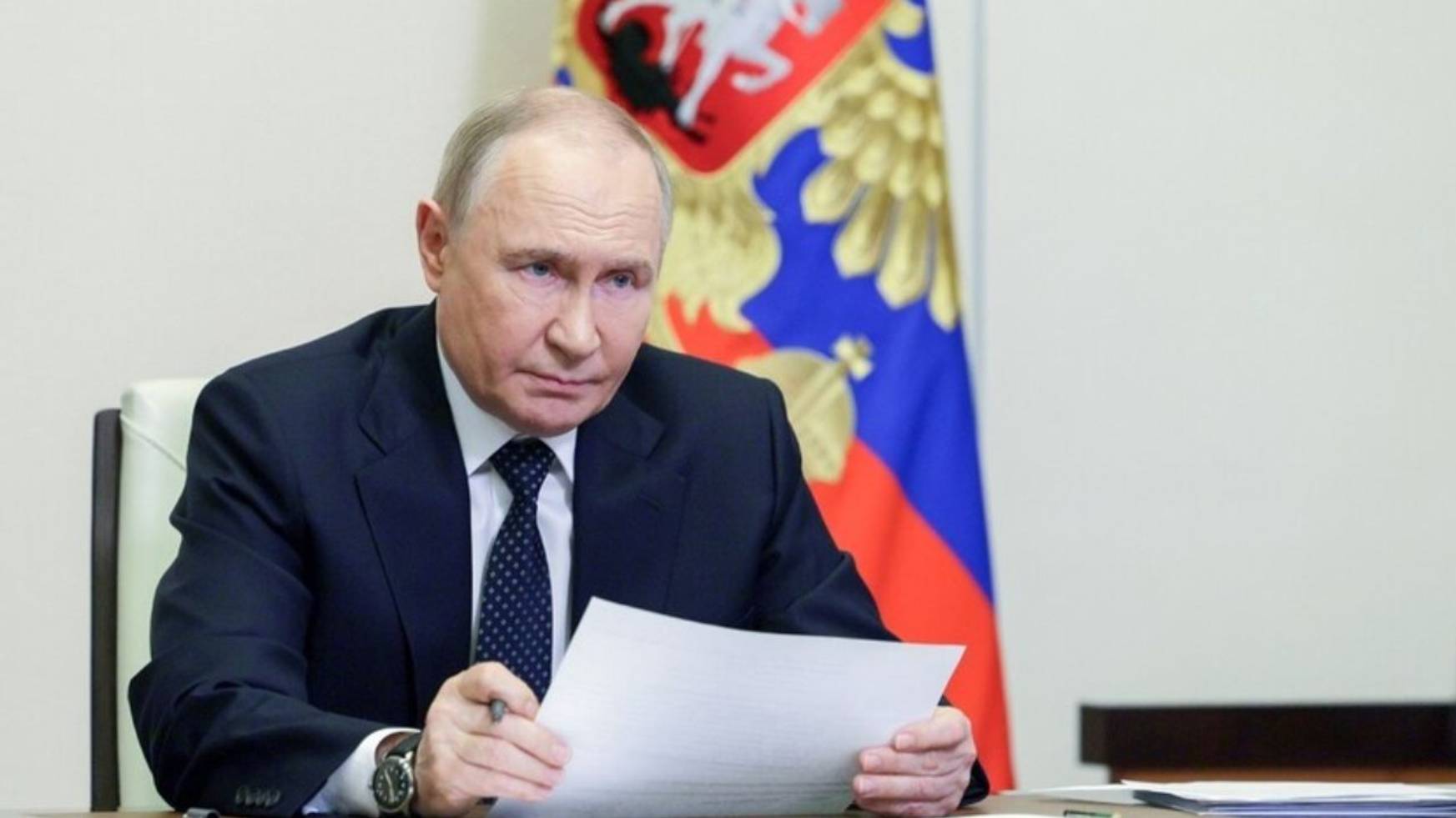 Путин призвал избавляться от вульгарных иностранных заимствований в русском языке