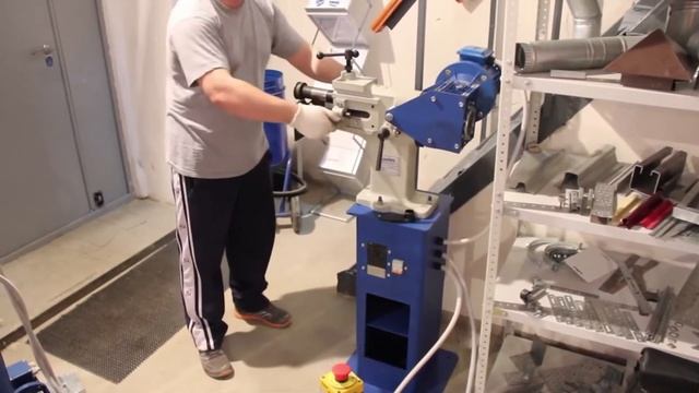 Зиг машина ИКМН-240х1.2мм Обзорное видео-2