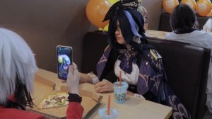 Cosplay Talk: "Vlog с яркого ивента в DoDo Пиццерии х Genshin Impact" by Spe
