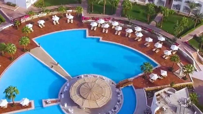 Обзор отеля  Sharm Reef Hotel 3* в Шарм эль Шейхе, Египет. Территория, номер, ресепшн.