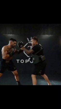 Боец UFC Топурия Подпишись и ставь лайк #ufc #mma #youtube #sports #tiktok #shortsvideo #russia