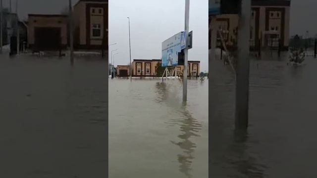 Масштабное наводнение в селе Кобда из-за вышедшей из берегов реки Кобда (Актюбинская область, Казахс