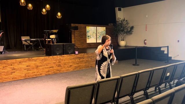 Свидетельства. Пастор Мозес Патрик и Вера. #MamaVera 5-10-2025 смотреть онлайн