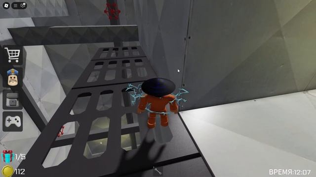 Новогодний побег из тюрьмы в ROBLOX