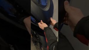 ZONTES ZT350-E снятие накладки переднего пластика, без сняти