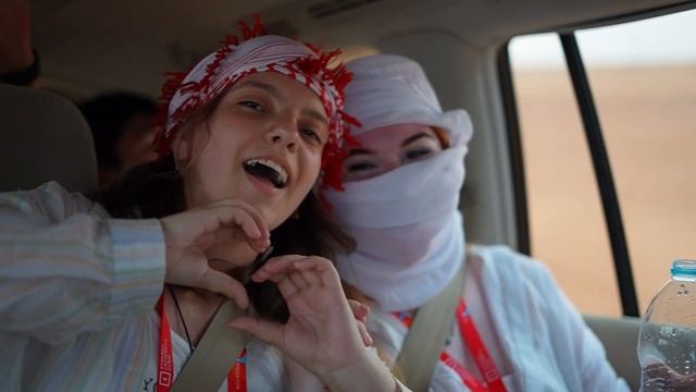 Студенты программы "Кадровый резерв" посетили джип-сафари в Дубае. Университет «Синергия»