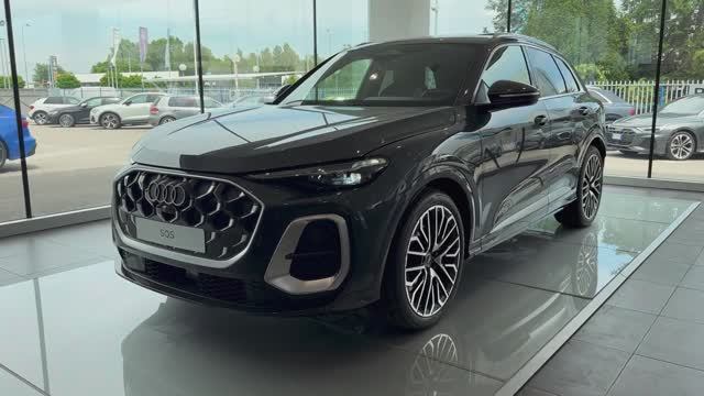 Audi SQ5 2025 - Интерьер и Экстерьер