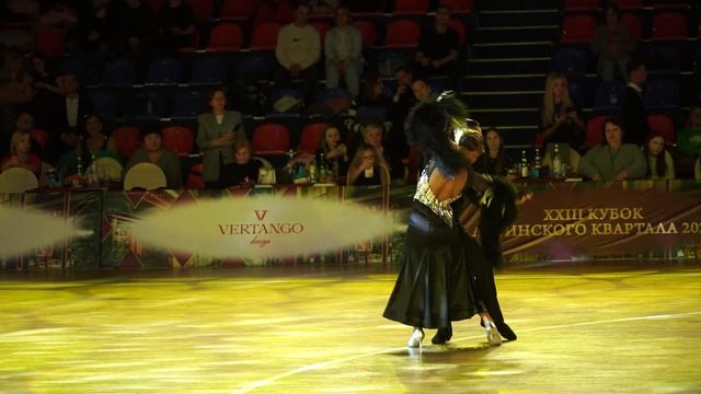 Петряев Андрей и Олюнина Дарья. Медленный Вальс смотреть онлайн