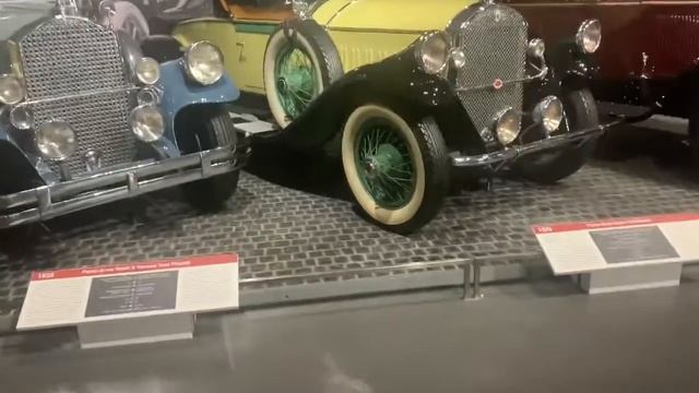 музей ретро Автомобилей смотреть онлайн