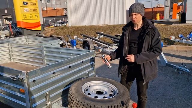 Легковой прицеп МЗСА 817701.026 OFF ROAD, кузов 2,5х1,2м, борт 0,5м. Ось 1300кг, R16, видео обзор смотреть онлайн