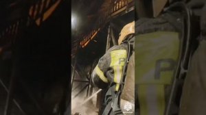 Как тушили мебельный склад в Шилово