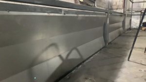 Кузов зерновоз беспетельный ! Как открывается борт?