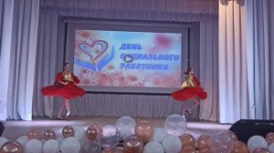 Народно-сценический танец «Дуняши»