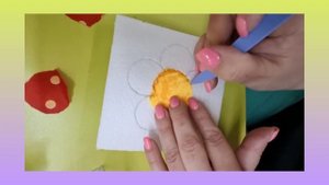 Живописный лоскуток превращается в цветок (техника кинусайга)